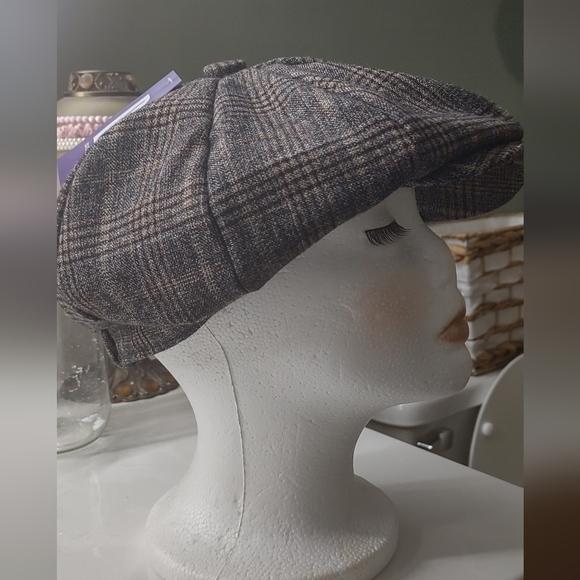 Men's Newsboy Cap - Picture 6 of 15